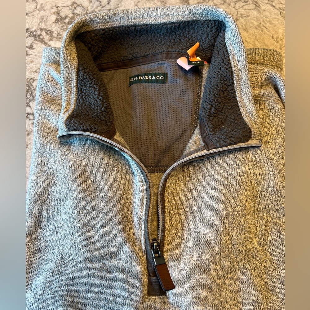 G. H. Bass & Co 1/4 Zip Pullover Sweater - Picture 4 of 11